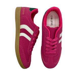 Frontpage: Wildfire Fuchisa Sneaker