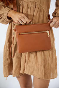 Frontpage: Arizona Crossbody Tan