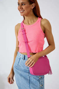 Frontpage: Sandy Springs Crossbody Bubblegum