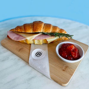 Products: Mini croissants