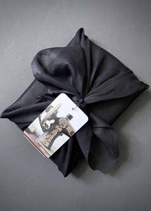 Under 50: Gift Wrapping Service