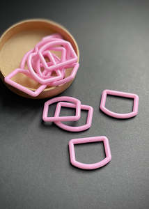 Light Pink Nylon D Rings, 25mm