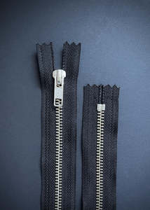 Haberdashery: YKK Metal Nickel No. 5 Jeans Zip - Black, Various Sizes