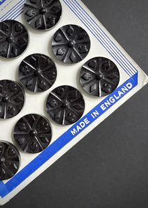 Players Vintage Buttons, Black. 22mm