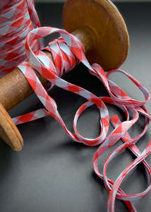 Ribbon Trim: DOUBLE FOLD BIAS BINDING, Hot Candy