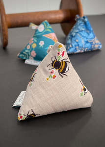 Pattern Weight - Busy Bee