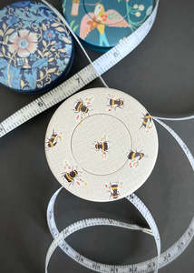 Retractable Tape Measure - Busy Bee