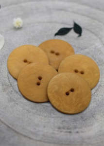 Atelier Brunette: Palm Corozo Buttons - Ochre.