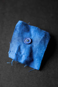 Merchant Mills Haberdashery: Cotton Button 15mm - Cobalt Blue