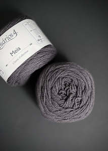 Sale 1: Rosários4 Meia. Merino 4ply Yarn - Dark Grey 10