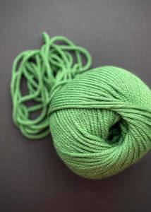 Sesia Yarn. New One Merino 12ply. Spring Leaf Green