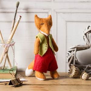 Fergus Fox - Felt Hand Stitching Kit, Corinne Lapierre
