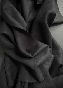 Linen: Henri Heavyweight Linen, Noir