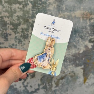 Pins Needles: Beatrix Potter - Peter Rabbit Needle Minder
