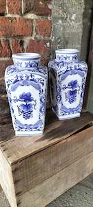 Blue and White Jars / Vases                    JV6