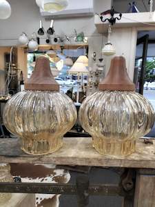 Retro Amber Shade with Decorative Wooden Top. WRL