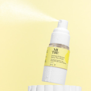Hydrating Spray Shield