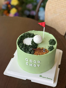 Golf Green Maggie Bakery