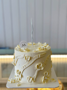 Cream Vine Maggie Bakery