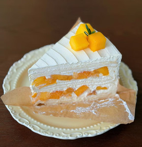 Mango Crepes Maggie Bakery