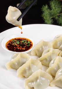 Steam pork and cabbage dumpling