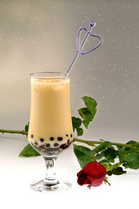 Rockmelon milk tea