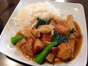 Roast pork with tofu & Veg on rice