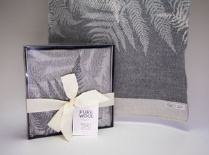 Sue Wickison Design – Pique – The Aqua Scarf
