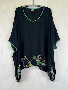 Juna: Banded T | Black Protea