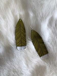 Little Things: Huia Earrings - Chartruese