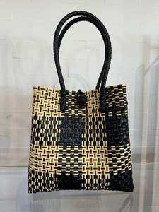 Accessories: Turtle Totes | Tapa Tartan - Sm