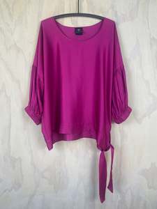 Winter 24: Sash Demelza Top | Fuchsia Satin