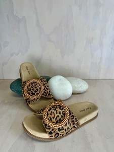 New Arrivals Spring 25: Le Sansa |  Zoya Leopard Slide