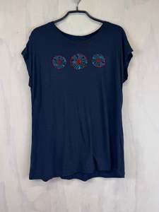 Pluto Alice T | Navy Bamboo Triple Flower