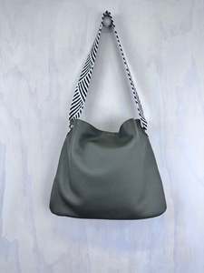 Minx | Trance Tote| Khaki Milled