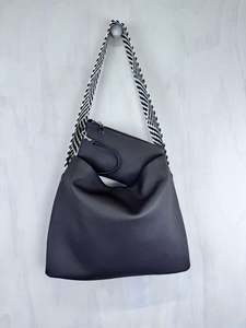 Minx | Trance Tote| Cafe Milled