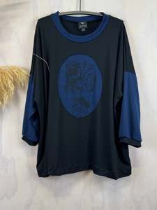 Juna Merino Cameo Jumper | Black Rose