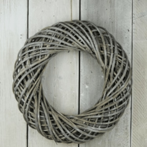 Natural Grey-Washed Willow Wreath