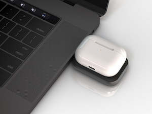 Zens: ZENS Single USB C Stick Airpods or iPhone