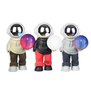 Speakers: Mobie Compact Multifunctional Astronaut Ornament Bluetooth Speaker Night Light YM-121