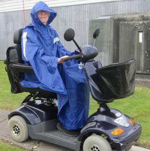 Mobility Scooter Accessories: Mobility Scooter Wet Weather Poncho