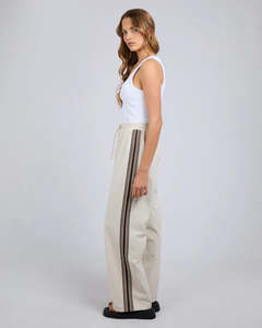 New: SILENT THEORY - Matilda Pant