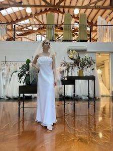 Products: 23754/22 – Beautiful Wedding Dress with Floral Detail