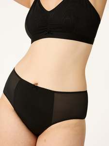 Brief: Elena Hi Waist Brief Moderate Noir Black