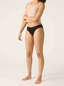 Light Absorbency: Vegan Bikini Light Black