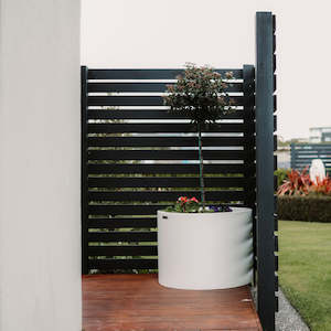 Cylindrus 500 Planter. 70cm W x 51cm H