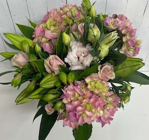 Seasonal Collection: Lovely Pink hydrangea bouquet