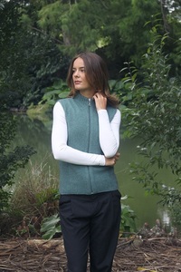 Women’s Possum Merino Vest – The Zip