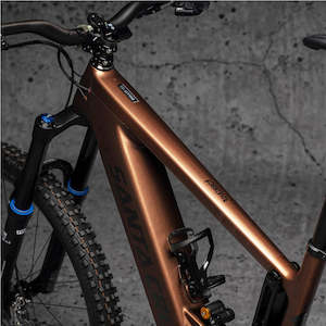 Dyedbro Clear E-bike