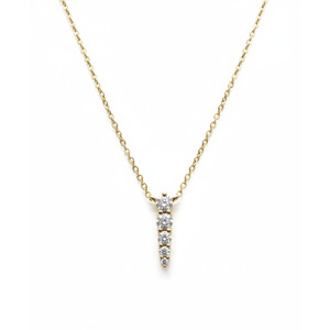 Necklaces: Graduated Diamond Necklace